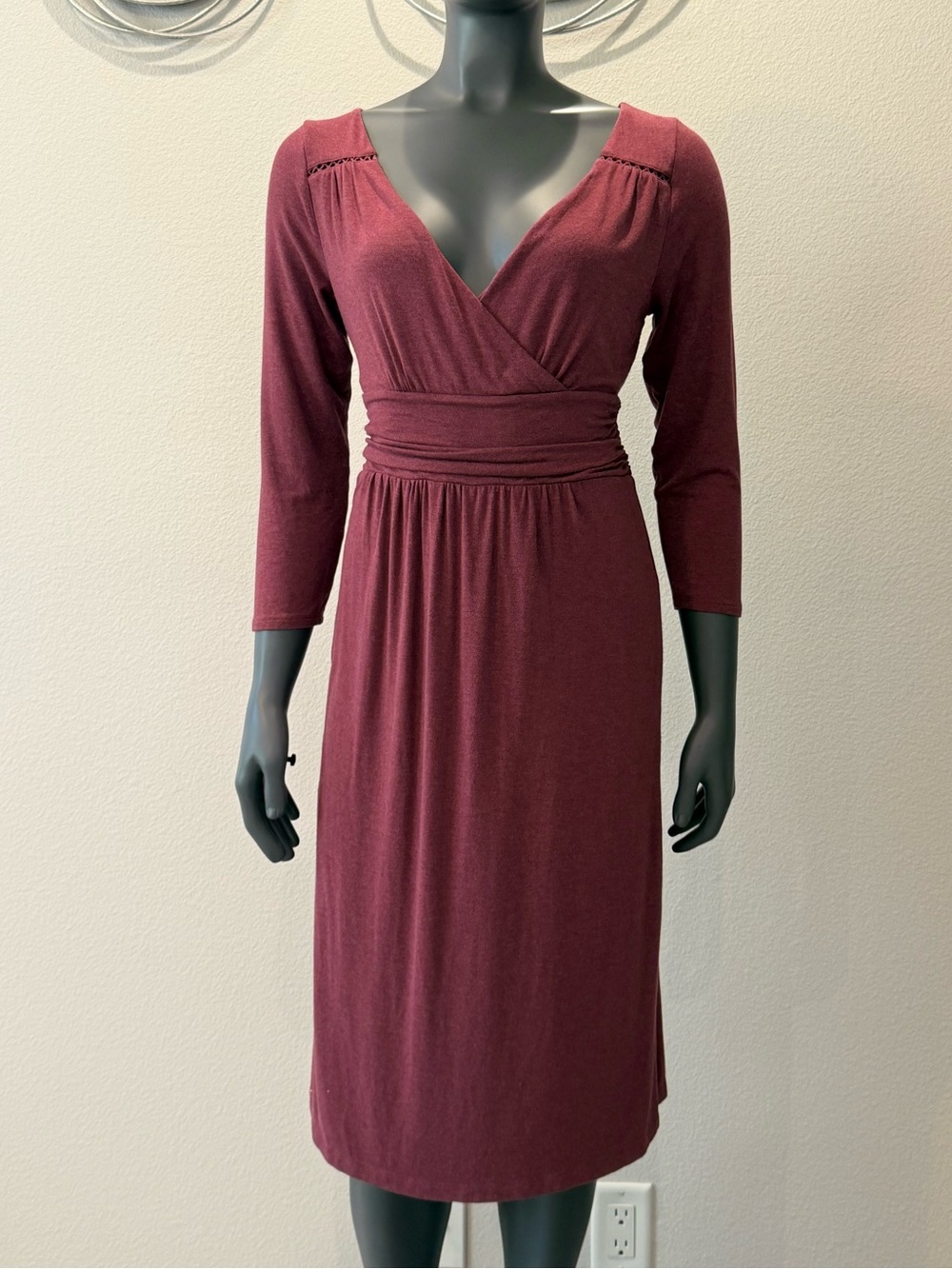 Maeve by Anthropologie Galena Midi Dress Burgundy Jersey Faux Wrap Size M